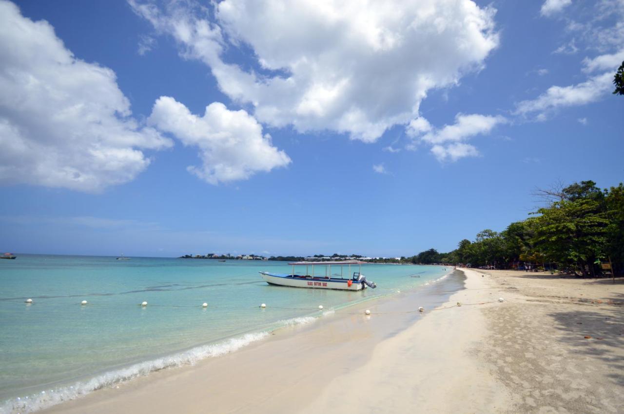 Sunset At The Palms Resort (Adults Only) Negril Exterior photo